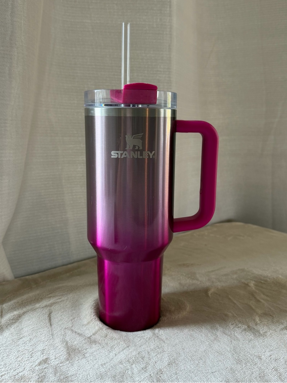 Stanley Quencher 40oz Camelia Gradient Pink Tumbler Cup